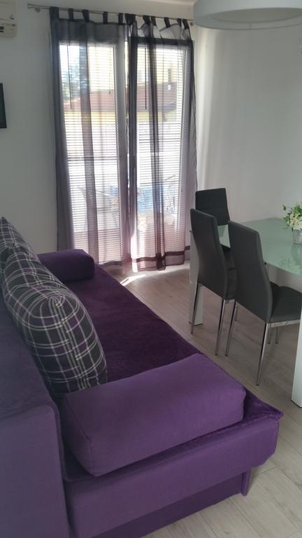 Nona Ii Umag